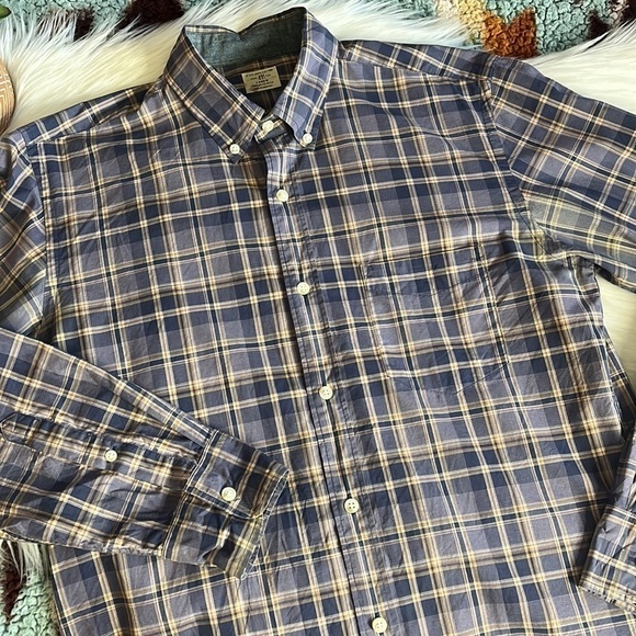 j.crew • plaid button down shirt - Picture 3 of 8